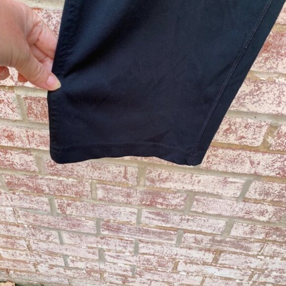 Women’s NIKE Black Dri-Fit Wide Leg Sweatpants Med - Picture 7 of 13